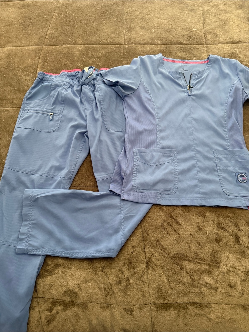 Light Blue womens Scrub-Style Set with Front Pockets
